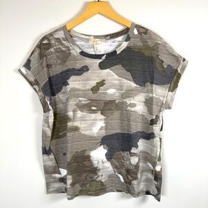 Mystree Camo Rolled Sleeve Short Sleeve Tee T-Shirt Classic Basic‎ Medium NWT